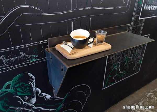 Decoration design of a driveway cafe owned by Australian comic lovers