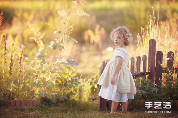 Dreamy laughter or thrilling fear What kind of childrens photos do you like? 