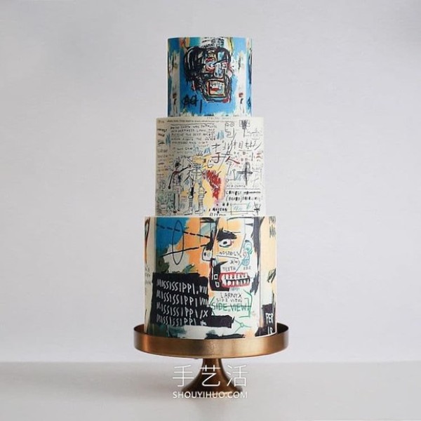 Towering creative cake that looks like an avant-garde sculpture in a museum