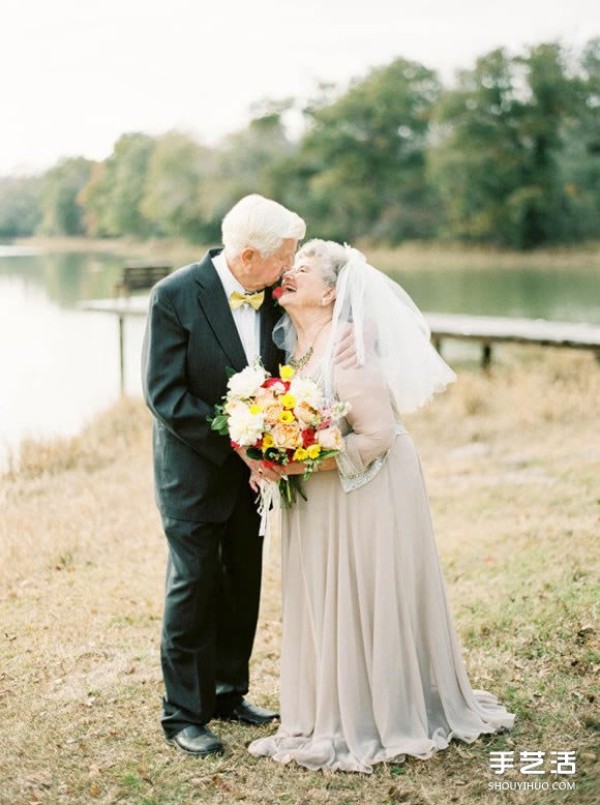 The most romantic thing: A sweet couple who has been married for 65 years retakes their wedding photos