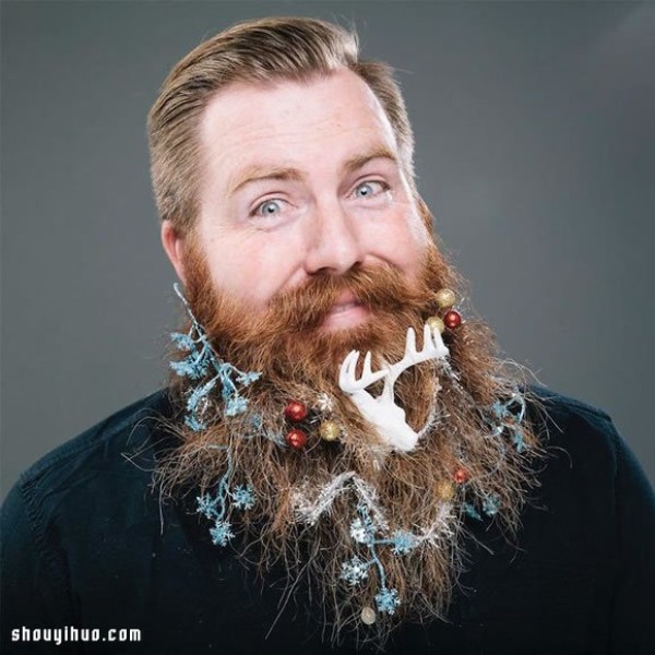 12 Weird Christmas Beards for Bearded Men to DIY! 