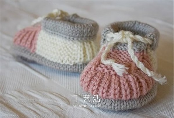 Elegant knitting illustrations of baby shoes warmly protect the babys feet