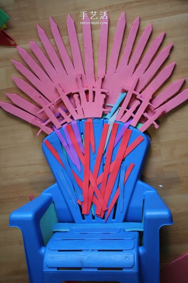 Rule Westeros! Use a plastic chair to make an Iron Throne for your baby