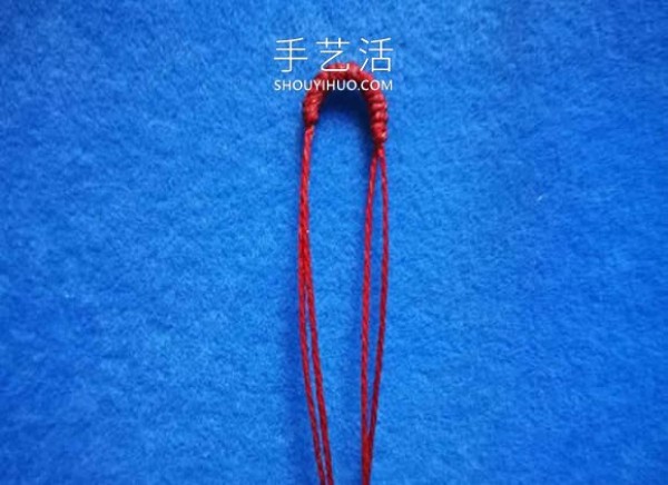 Illustrated tutorial on how to weave Chinese knot bracelets