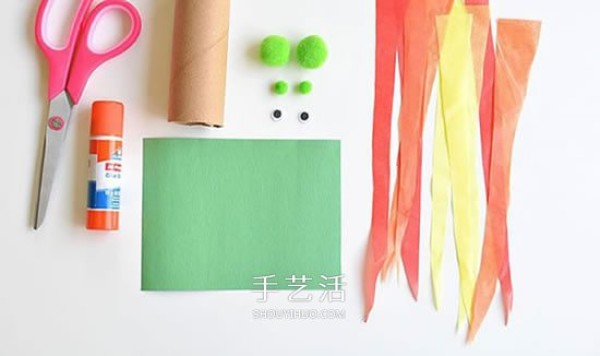 Illustration of how to use kindergarten waste to make a paper fire dragon