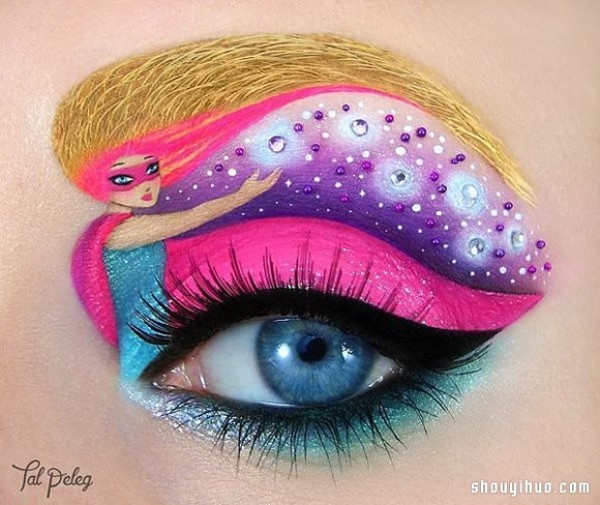 The magical art on the eyes. Do you dare to try such exaggerated eye makeup? 