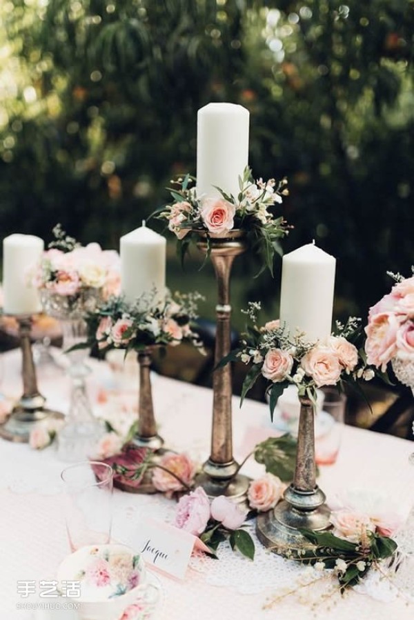 To create romantic wedding photos and wedding scenes, you must learn DIY decorations for weddings