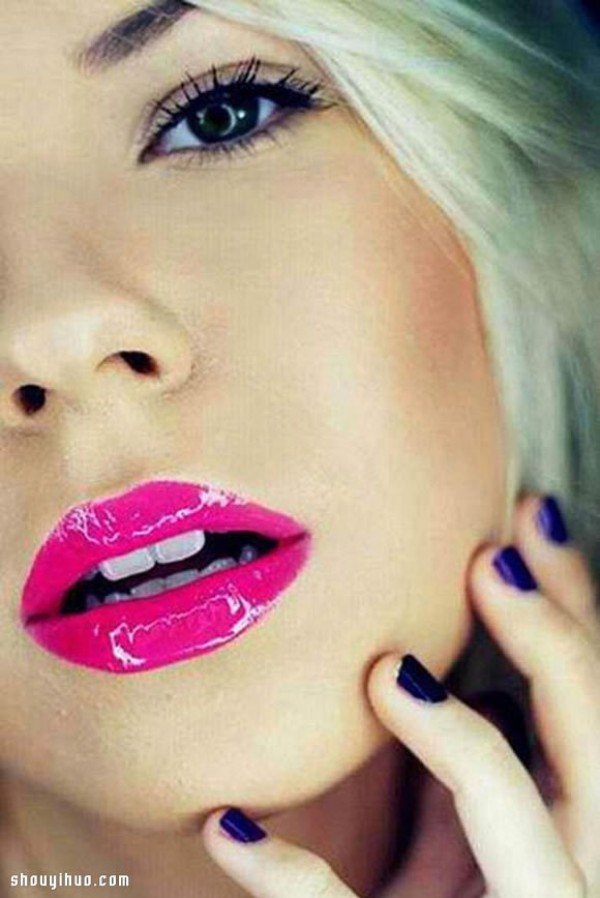 Boldly try bright lip gloss to add sexy highlights to your makeup