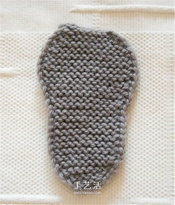 Elegant knitting illustrations of baby shoes warmly protect the babys feet