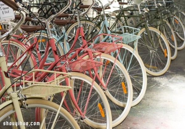 LEKKER, a long-established bicycle shop in a quiet alley in Melbourne