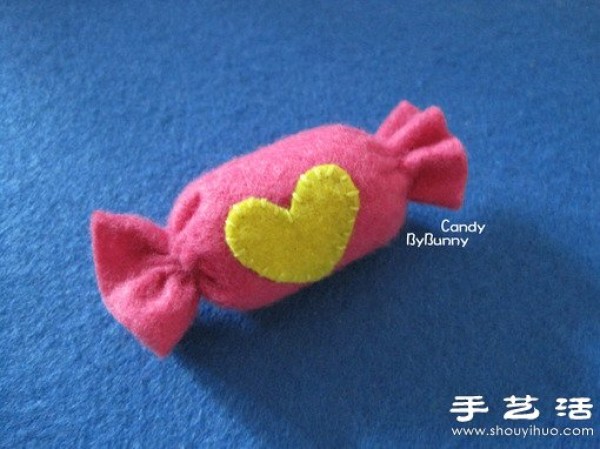 Cute candies handmade from non-woven fabrics