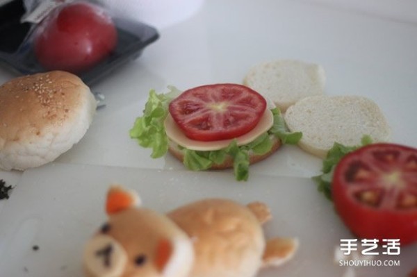 How can I be willing to eat you when you make a super cute lazy bear burger~