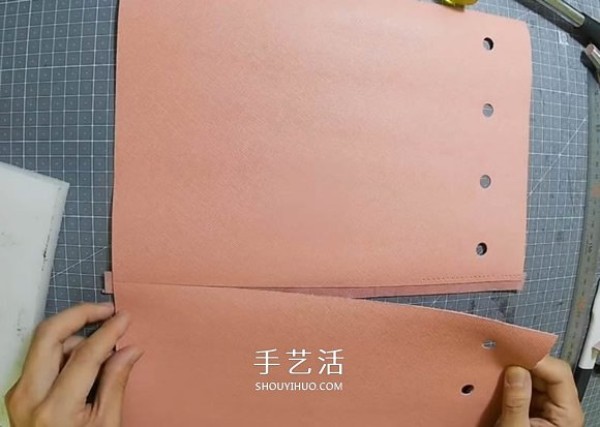 Detailed step-by-step diagram of how to make a homemade mini leather bucket bag