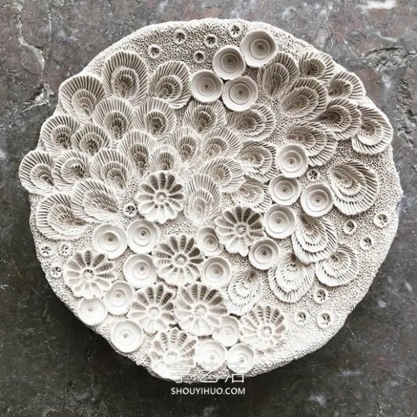 Amazing hand-made ceramic sculptures imitating the textures of aquatic life