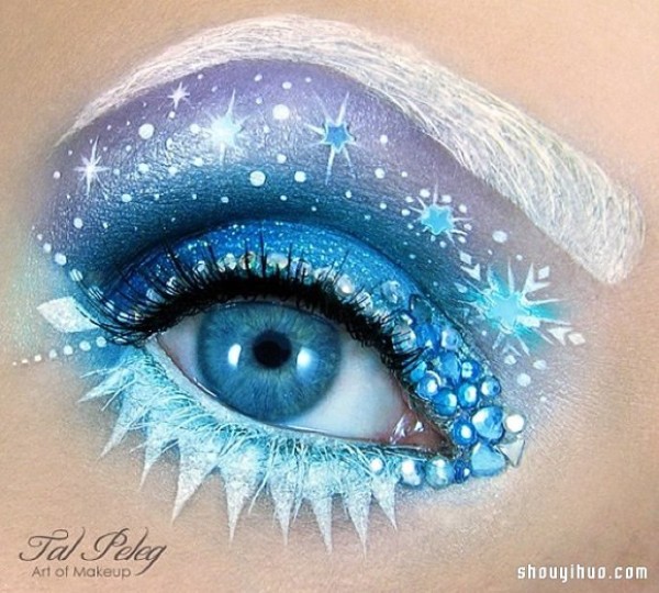 The magical art on the eyes. Do you dare to try such exaggerated eye makeup? 