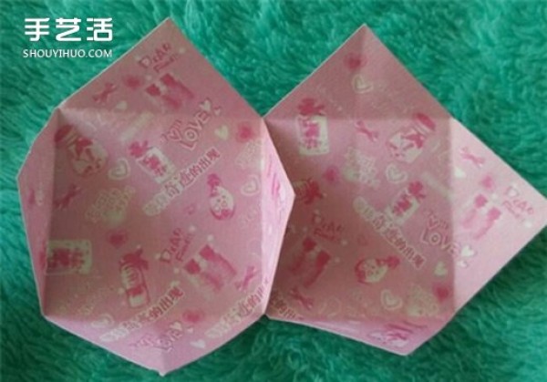 Tutorial on making handmade lanterns for the Dragon Boat Festival for children.