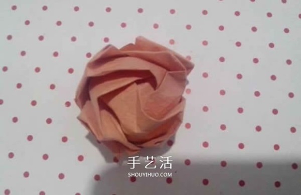 The best introductory tutorial for beginners with detailed illustrations of the Kawasaki rose fold method