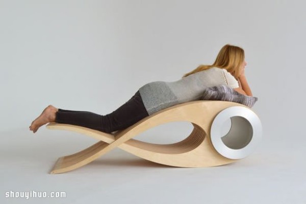 Leisurely and Elegant Multi-angle Folding Lying/Sitting/Recumbent Chair Design