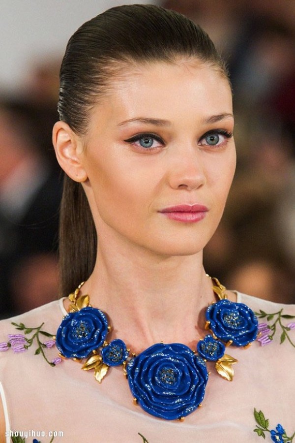 2015 is here! A sneak peek of 7 spring and summer makeup trends~