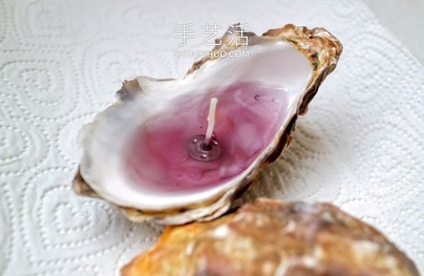 A simple way to make beautiful candles by reusing oyster shells