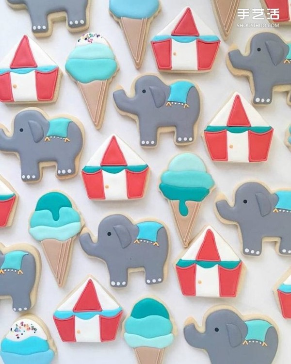 The pictures of cute frosted biscuits are so delicious that you can