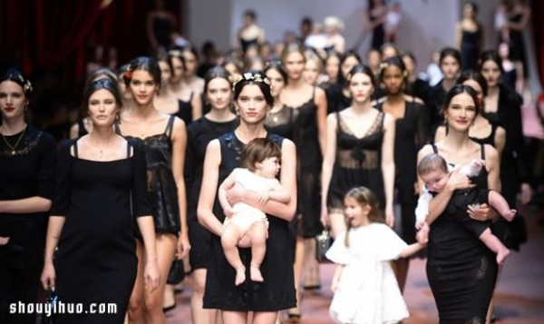 Dolce & Gabbana 2015 Autumn and Winter Fashion: An Ode to Mothers Love