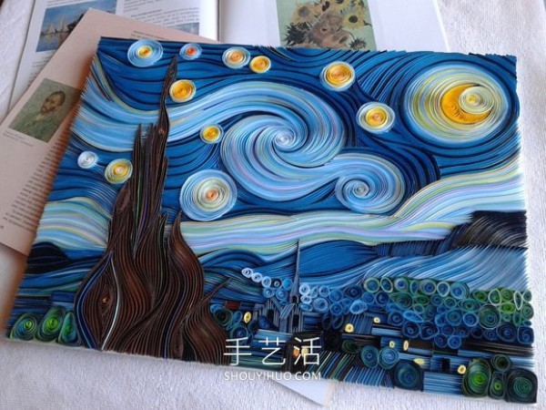 Paper quilling artist DIYs Van Goghs "Starry Night"