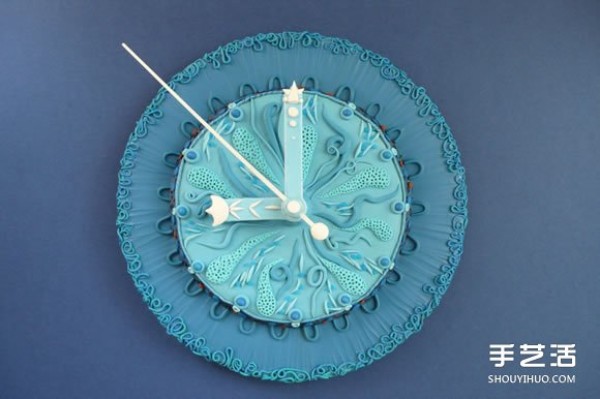 Fairy-tale style polymer clay clock works, each wall clock is full of stories