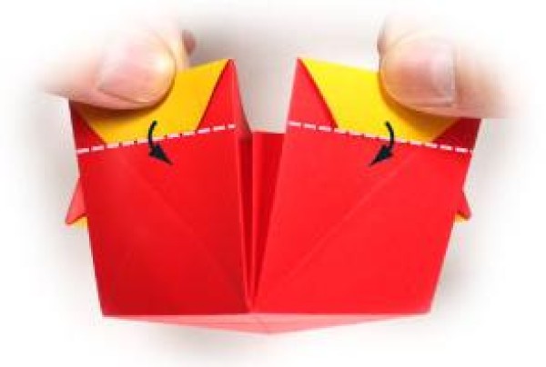 The folding method of the paper box with love has four heart-shaped storage boxes The folding method