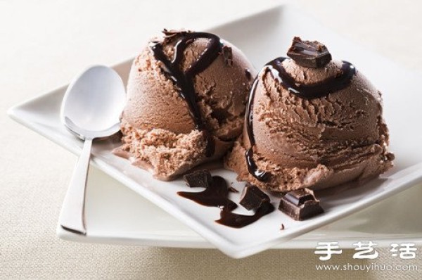 How to make dark chocolate ice cream and make homemade dark chocolate ice cream