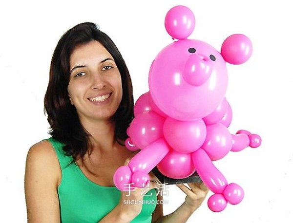 Illustrated balloon styling tutorial: Make a cute little pink pig step by step