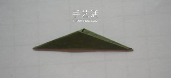 Illustration of the simplest method of making origami tulip stickers