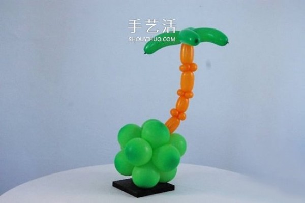 How to make a balloon-shaped coconut tree using a balloon to make a coconut tree by hand