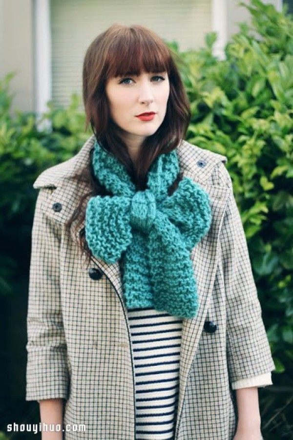 4 Fashionable Scarf Styles with Personalized Scarf Styles