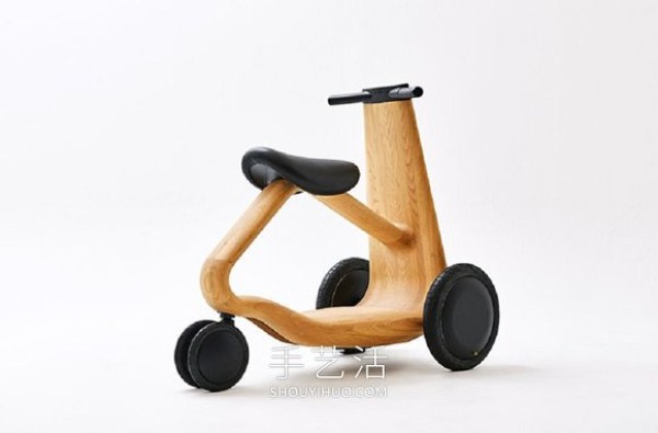 This is not a childrens walker! Solid wood three-wheeled electric vehicle ILY-Ai