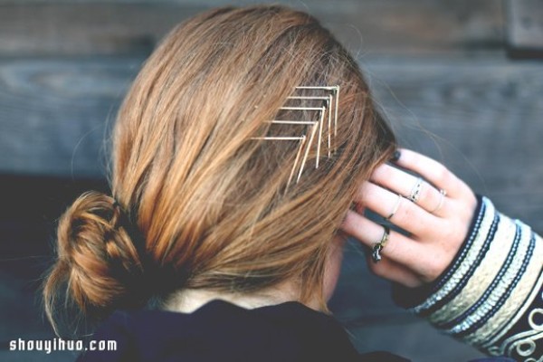 Seven simple five-minute workday hair DIYs