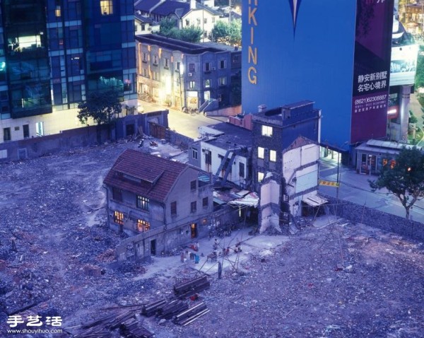 The phantom of Shanghai through the lens of Canadian photographer Greg Girard