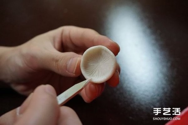 Appreciation of realistic clay mushroom works, it looks so healing! 