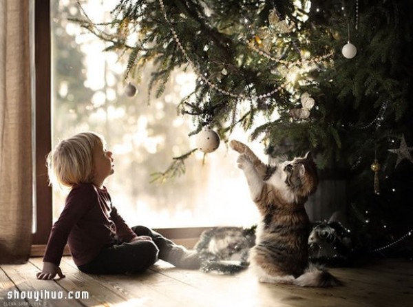 Russian Mommy took pictures of heart-warming growth records of children and animals