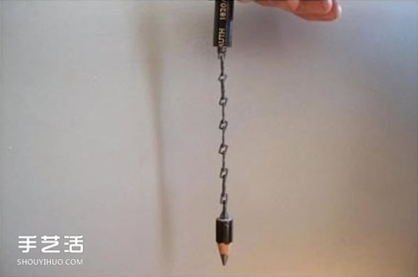 Super difficult pencil lead carving pictures, master-level pencil lead handmade products