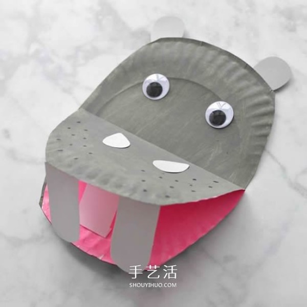 Illustrated tutorial for kindergarten hand-made paper plate hippopotamus