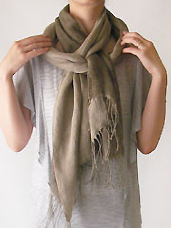 A comprehensive collection of various ways to tie a scarf, and 60 ways to tie a long scarf