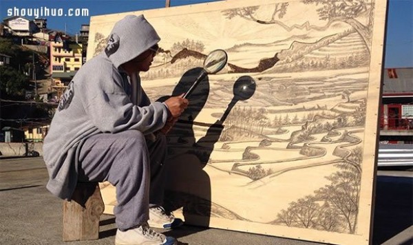 Creative painting method: magnifying glass + sunlight = magnificent pyrography