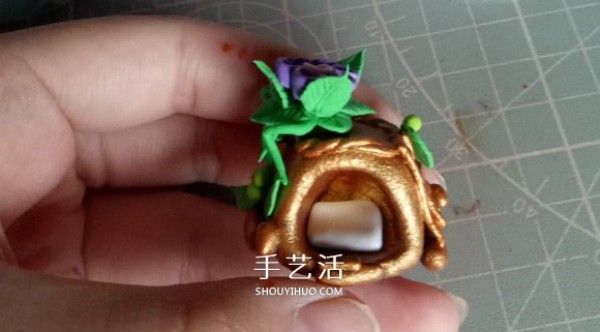 Ultra-light clay elf house to make cute elf house with clay DIY