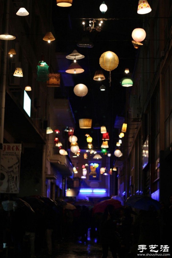 DIY the warm alley in "Ten Thousand Houses of Lights"