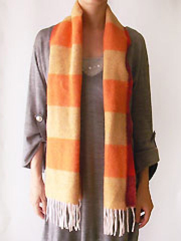 A comprehensive collection of various ways to tie a scarf, and 60 ways to tie a long scarf