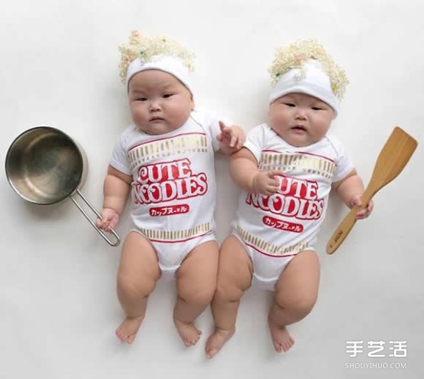 Photography of 8-month-old twin sisters of a popular star who was born prematurely