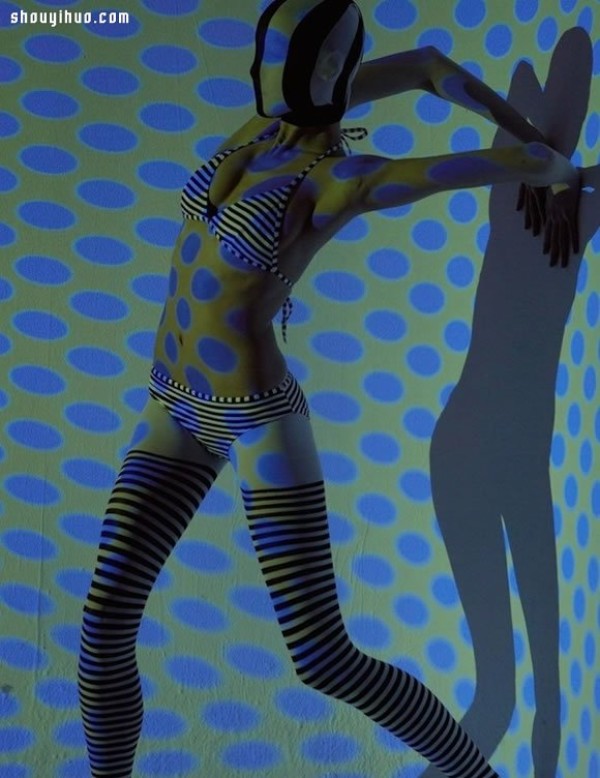 Light and shadow create the most fashionable dots and stripes