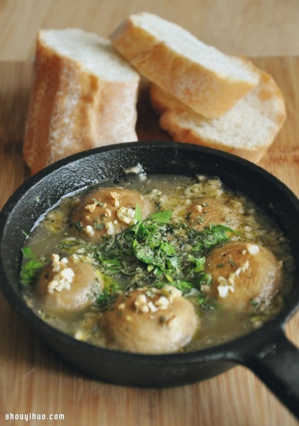 How to make baked mushrooms with garlic chicken sauce and make homemade baked mushrooms with seafood flavor