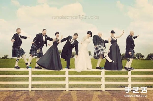 Wedding photos that subvert tradition will never be different from others!